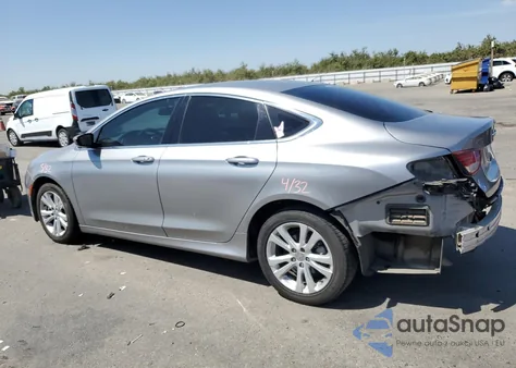 2015 Chrysler 200 Limited z USA, uszkodzony, nr VIN 1C3CCCAB2FN621780